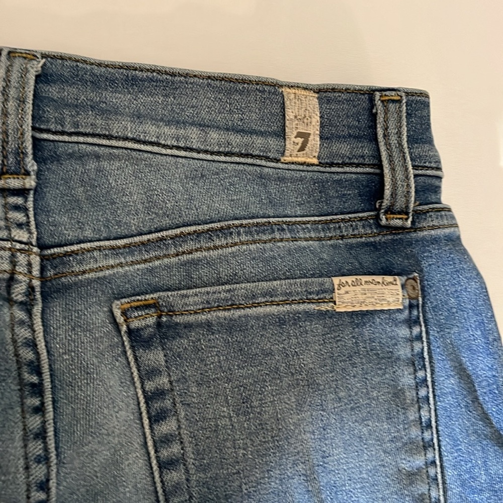 7 FOR ALL MANKIND size 26 blue jeans ANKLE GWENEVERE. stretch distressed hem - Picture 13 of 16